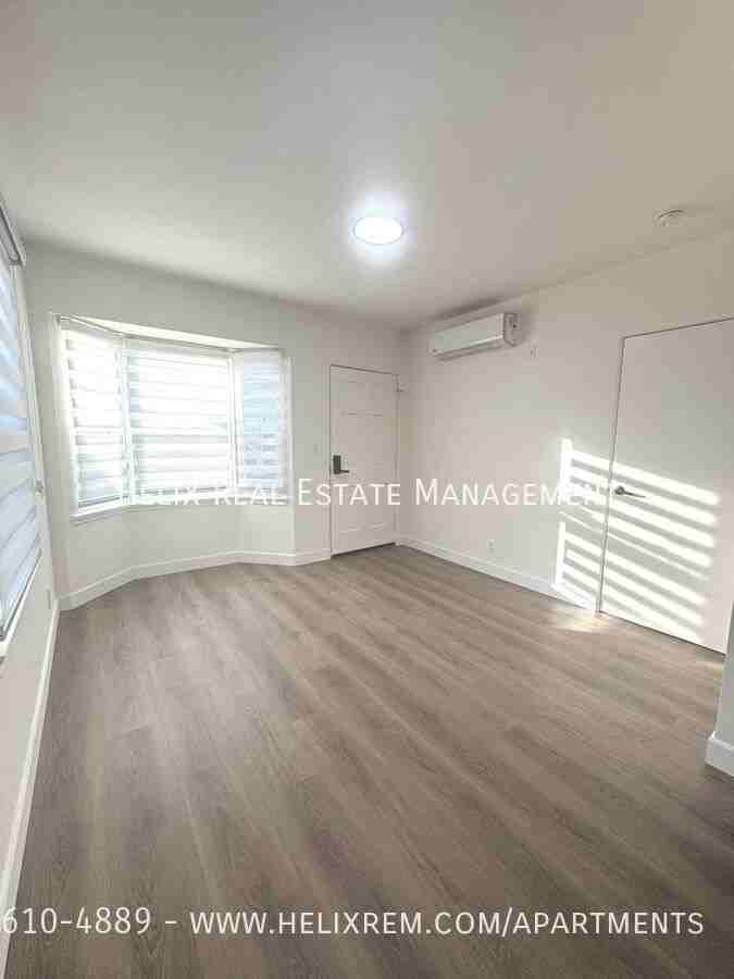 1706 N Sierra Bonita Ave - Photo 2 of 16