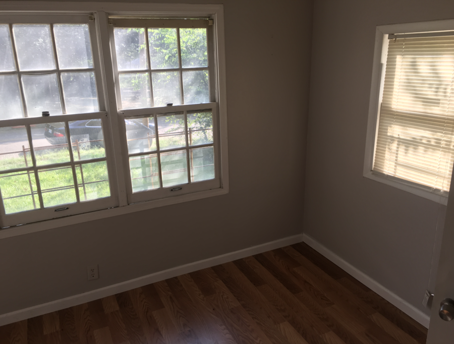 1818 St Charles St - Photo 4 of 8