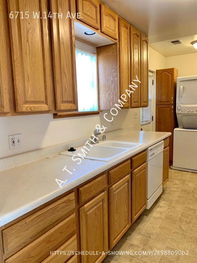 6715 W 14th Ave - Photo 5 of 14