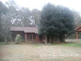 featured image of 7715E Leak Ln