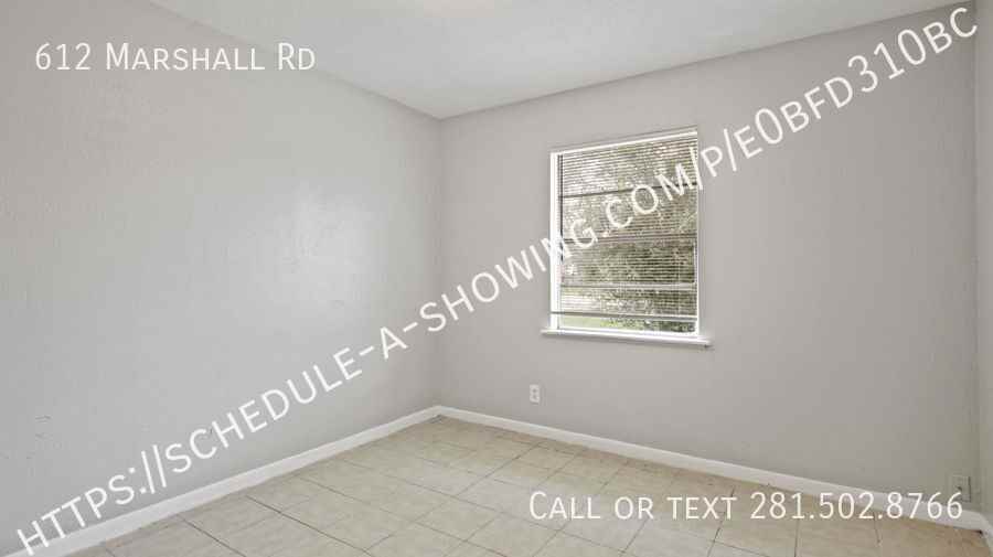 612 Marshall Rd - Photo 4 of 11