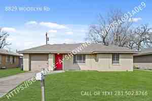 featured image of 8829 Woodlyn Rd