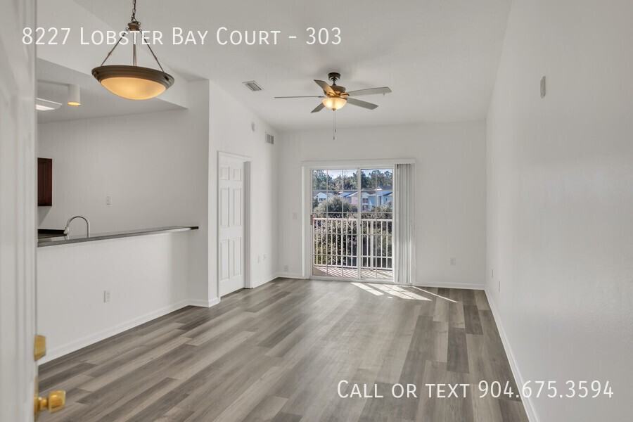 8227 Lobster Bay Ct #303