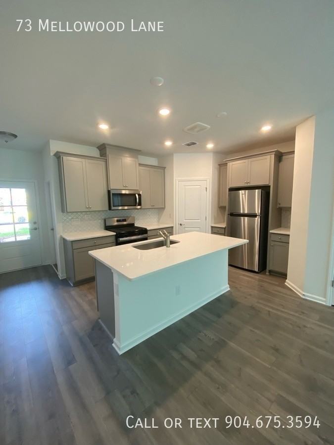 73 Mellowood Ln - Photo 7 of 29