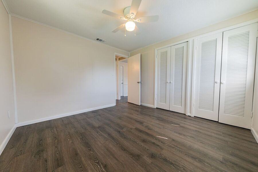 907 Lake Jessie Dr #A - Photo 5 of 8