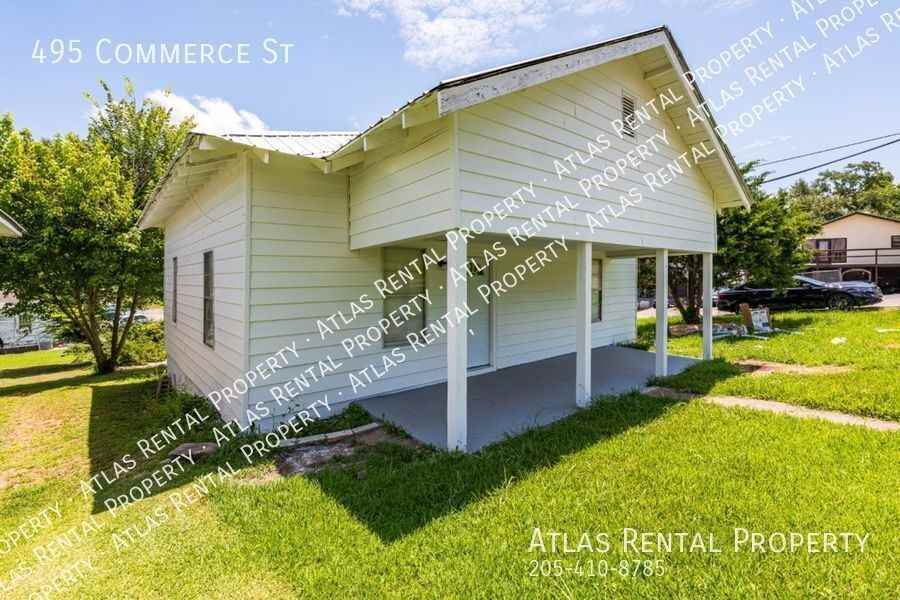 495 Commerce St - Photo 2 of 19