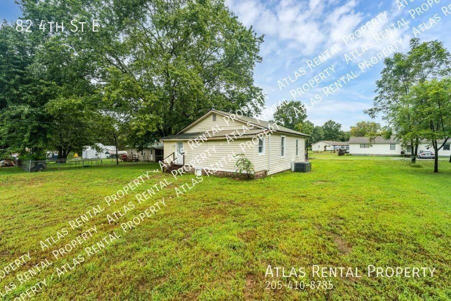 82 4th St E - Photo 4 of 21