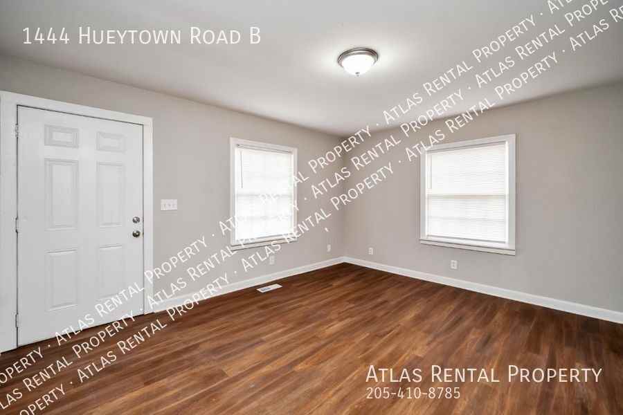 1444 Hueytown Rd - Photo 4 of 14