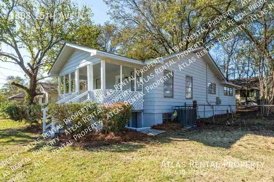 1608 15th Ave N - Photo 3 of 30