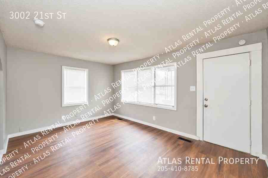 3002 21st St - Photo 6 of 20