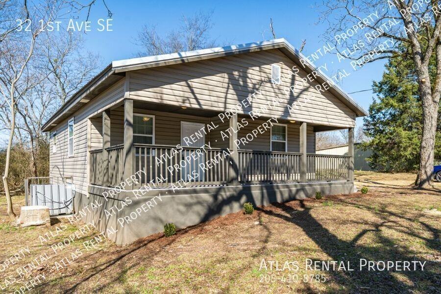 32 1st Ave Se - Photo 2 of 17
