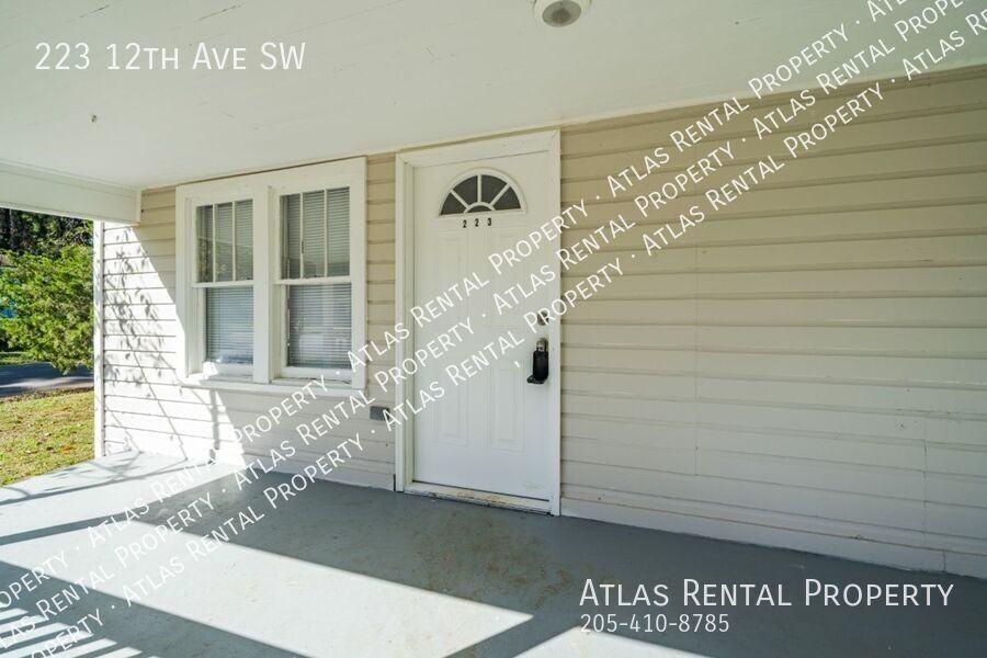 223 12th Ave Sw - Photo 4 of 14