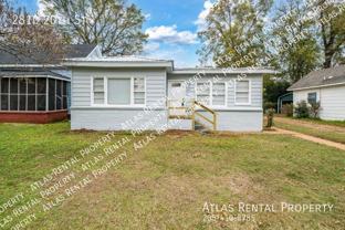 2810 20th St - Photo 1 of 1