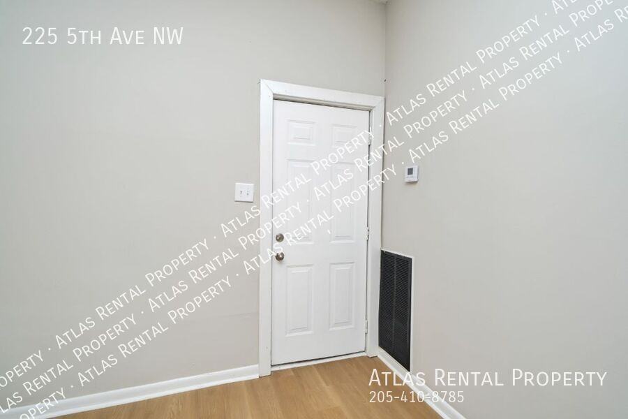 225 5th Ave Nw - Photo 7 of 26