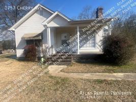 featured image of 1757 Cherry Ave