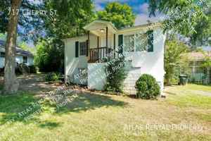 featured image of 717 Cherry St