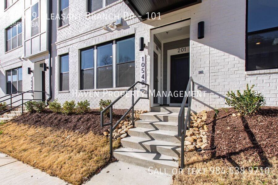 10549 Pleasant Branch Dr #101 - Photo 2 of 38