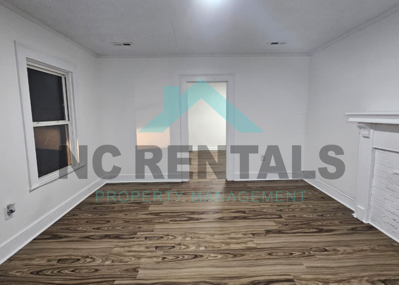 124 Depot St - Photo 4 of 33