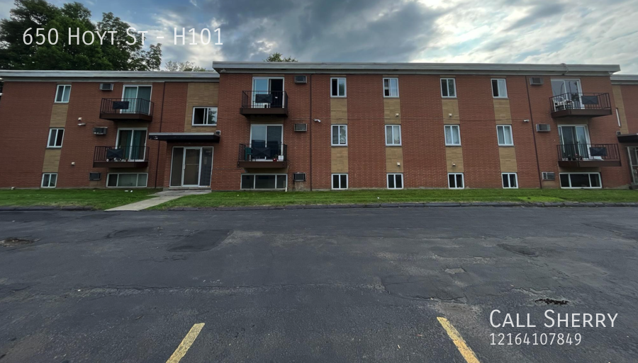 650 Hoyt St #H101 - Photo 7 of 28