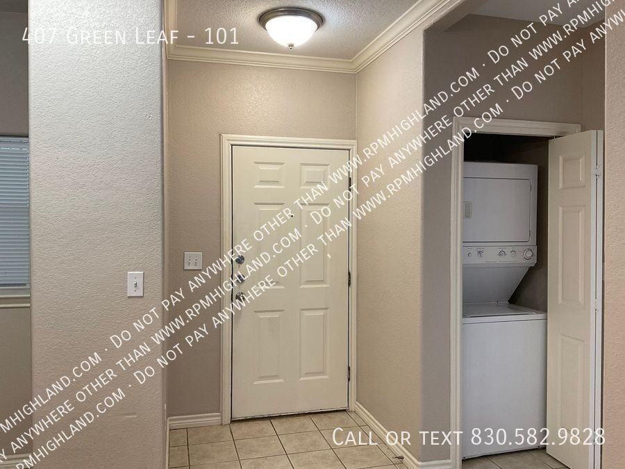 407 Green Leaf #101 - Photo 3 of 15