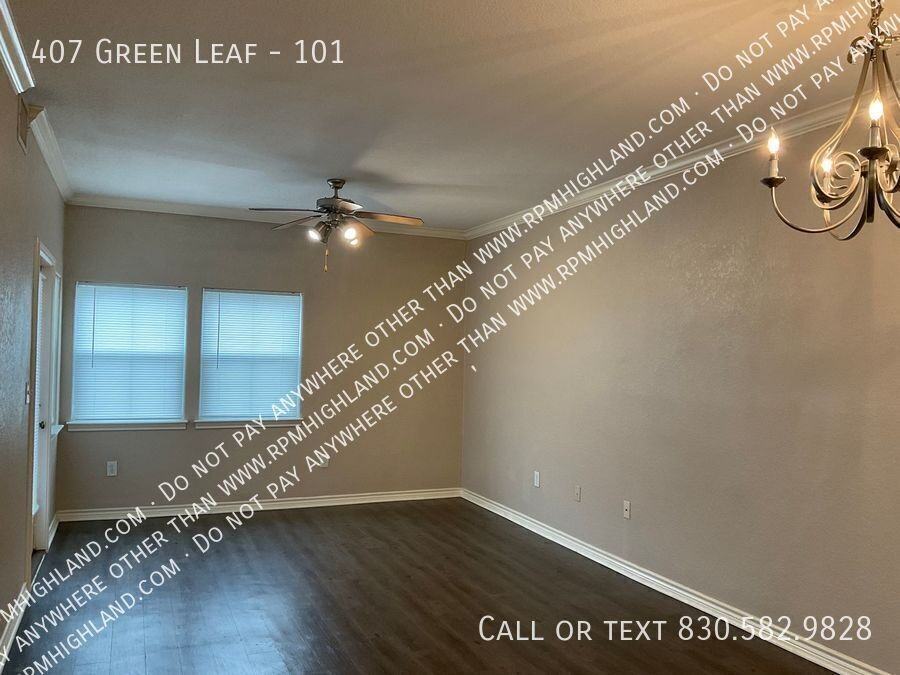 407 Green Leaf #101 - Photo 7 of 15