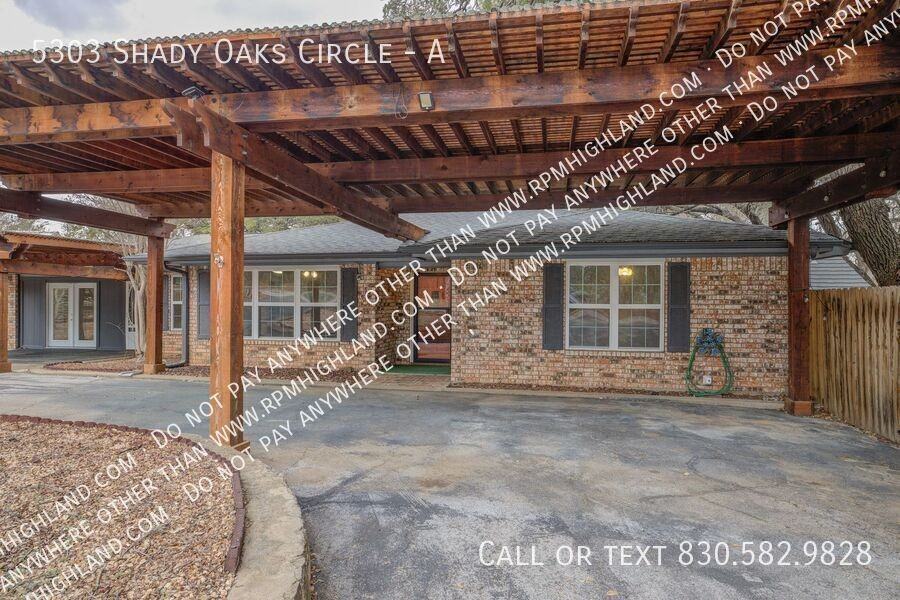5303 Shady Oaks Cir #A - Photo 3 of 43