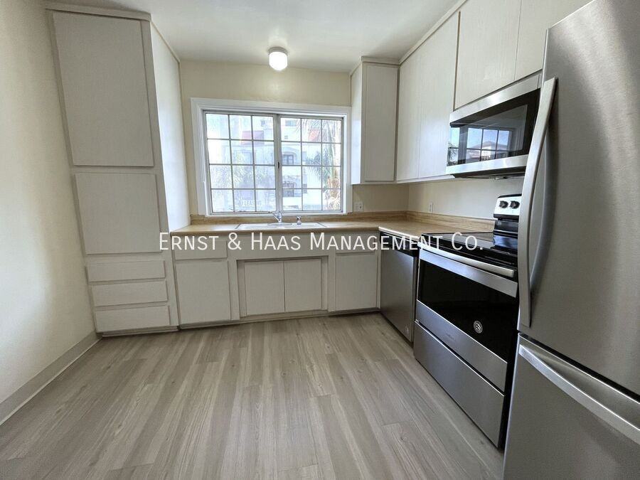 21 Alamitos Ave #04 - Photo 5 of 16