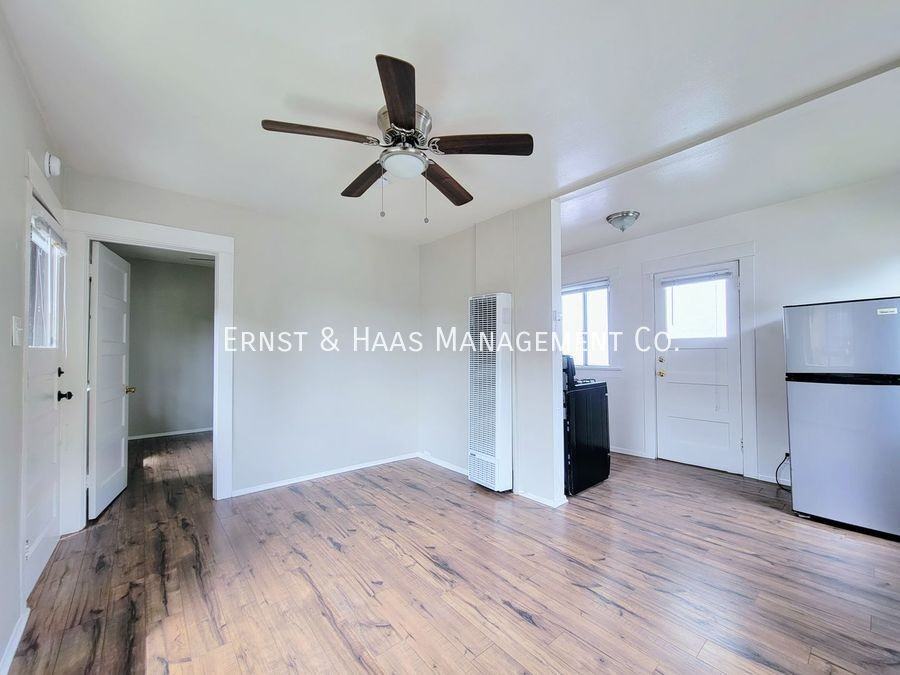 425 Redondo Ave #02 - Photo 6 of 15