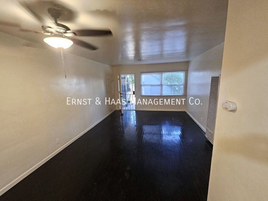 1910 Cedar Ave #04 - Photo 3 of 9