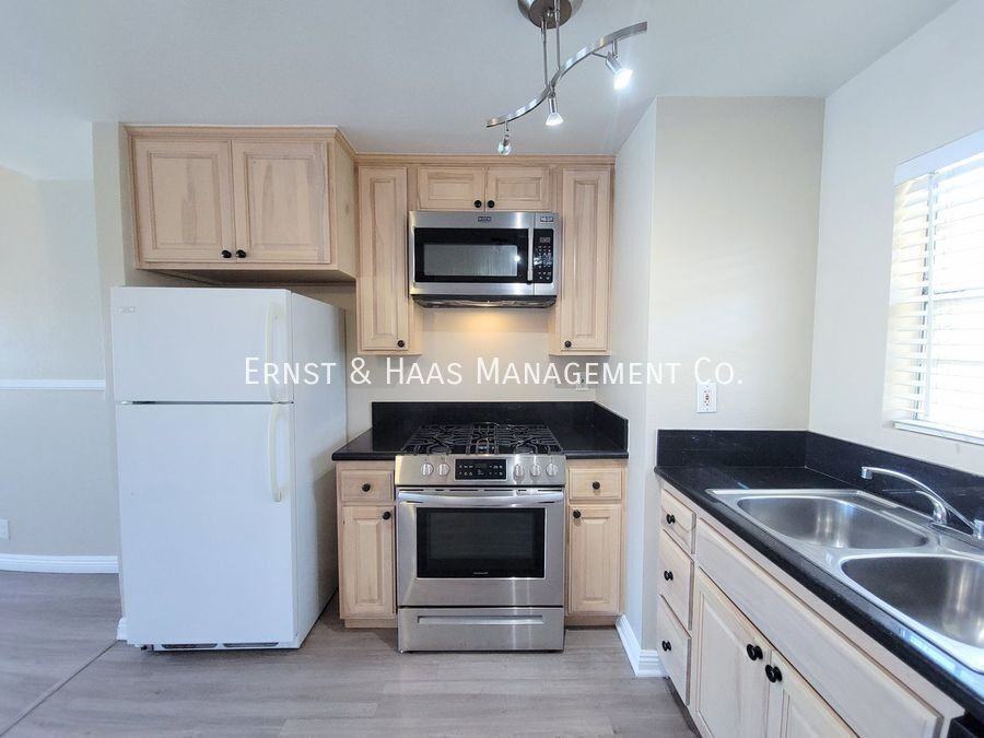 1201 Belmont Ave #302 - Photo 3 of 15