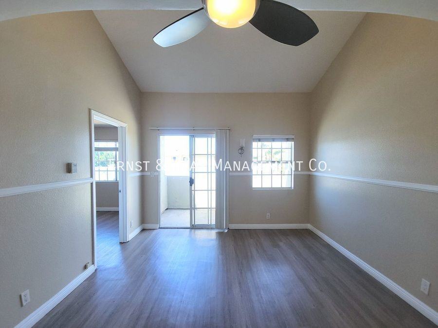 1201 Belmont Ave #302 - Photo 4 of 15