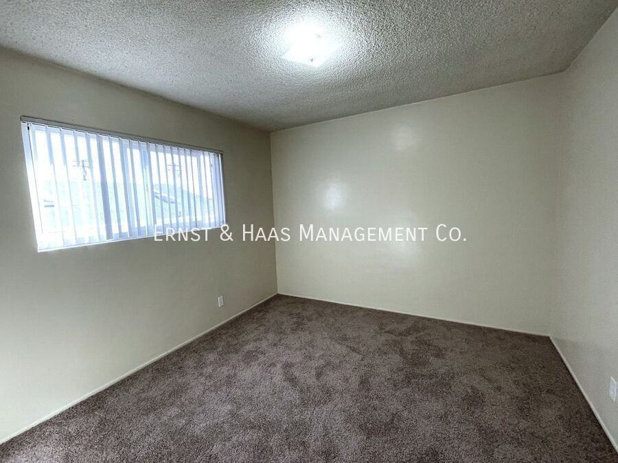 9119 Rose St #08 - Photo 7 of 10