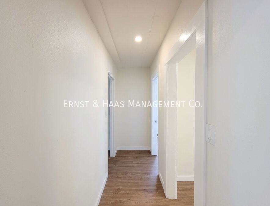 154 E Eagle St #01 - Photo 4 of 10