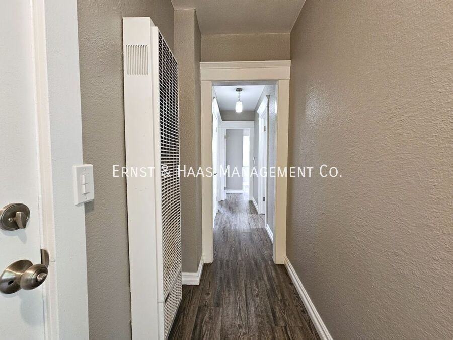 755 Elm Ave - Photo 7 of 12