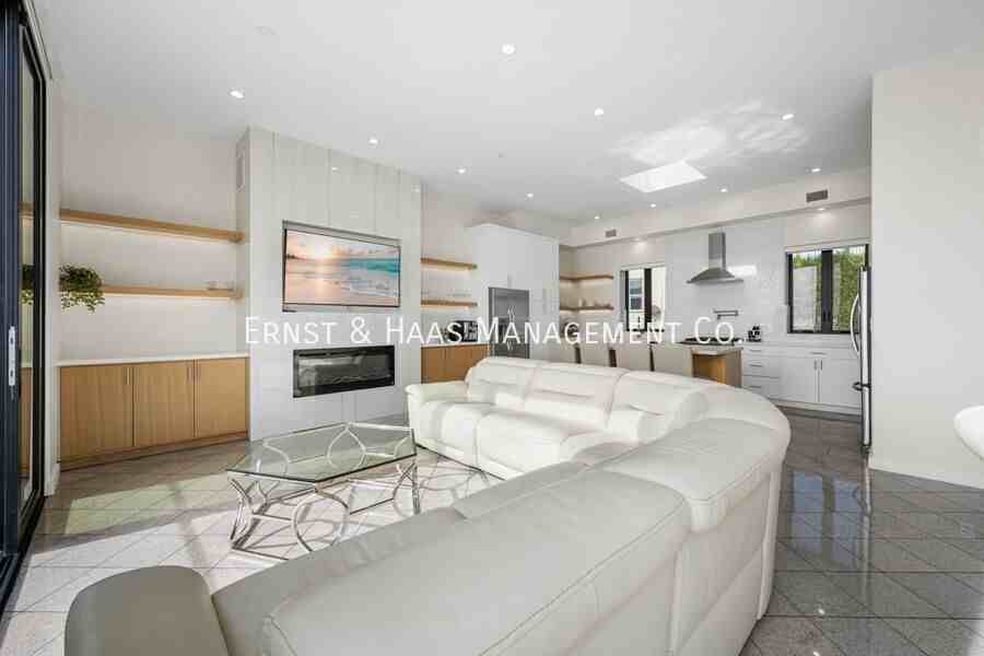 1724 Bluff Pl - Photo 7 of 50