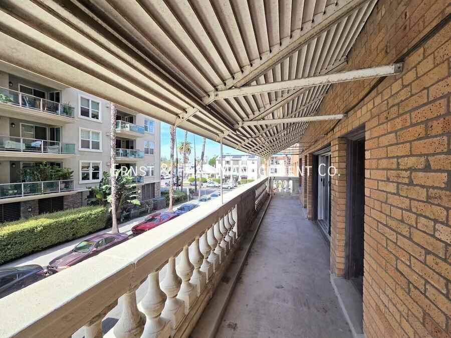 1030 E Ocean Blvd #206 - Photo 2 of 24