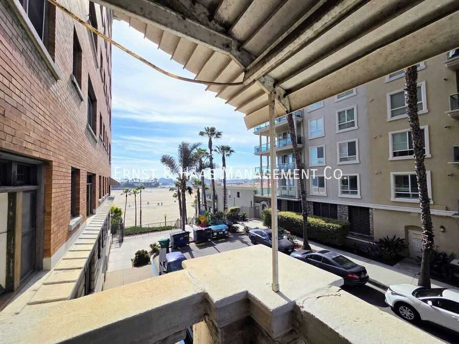 1030 E Ocean Blvd #206 - Photo 4 of 24