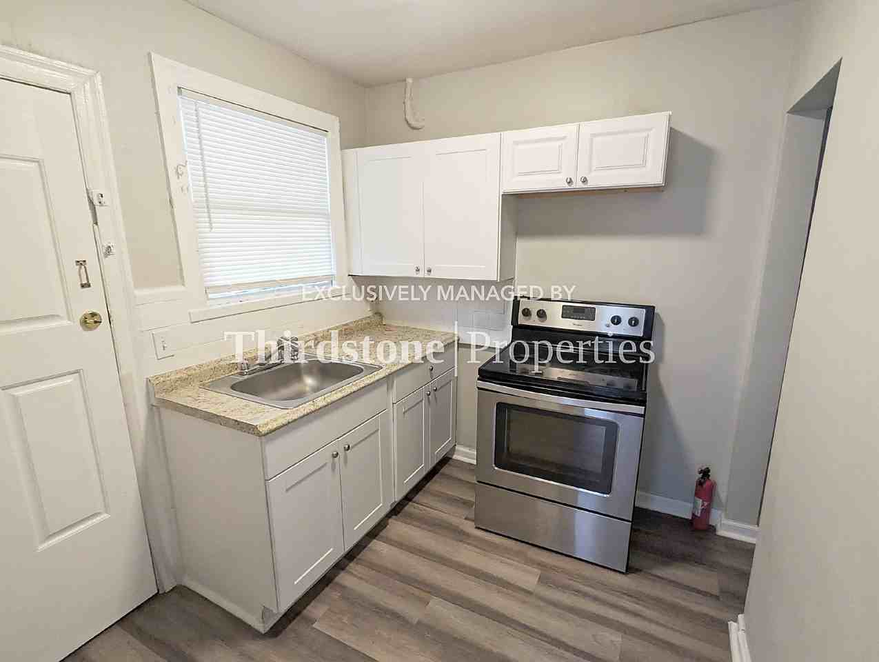 2858 Olga Pl - Photo 4 of 18