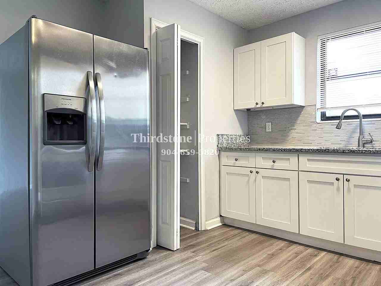 4403 Harlow Blvd - Photo 4 of 22