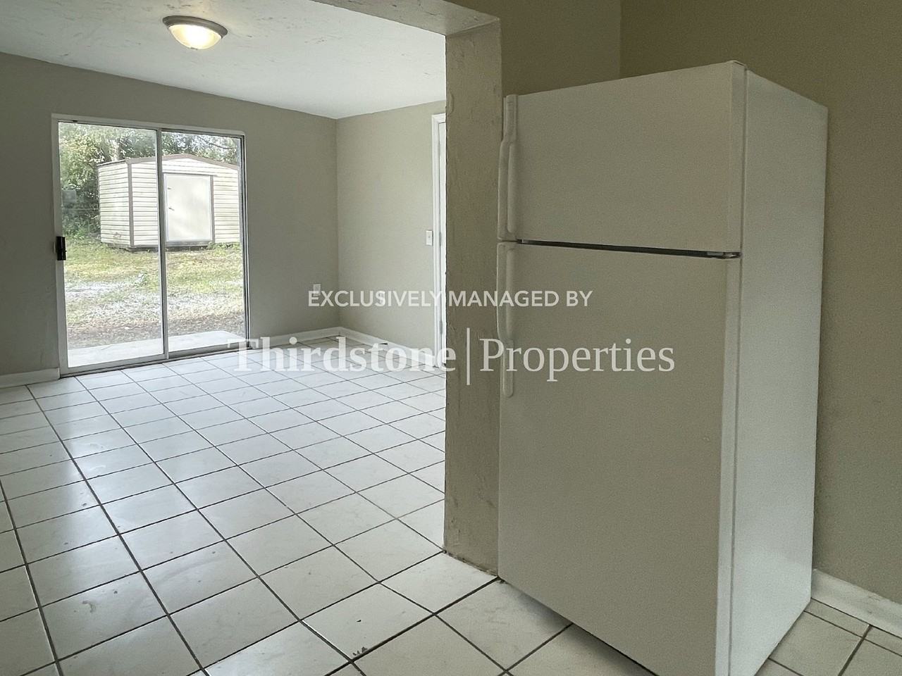 10452 Pinehurst Dr - Photo 7 of 23