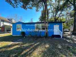 featured image of 1136 Maynard St