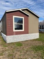 featured image of 640 Mills Dr