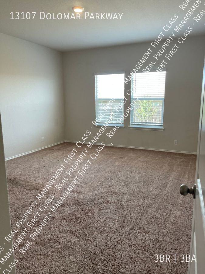 13107 Dolomar Pkwy - Photo 6 of 17