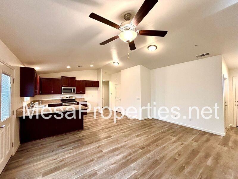 9550 Tamarisk Ave #131 - Photo 4 of 37