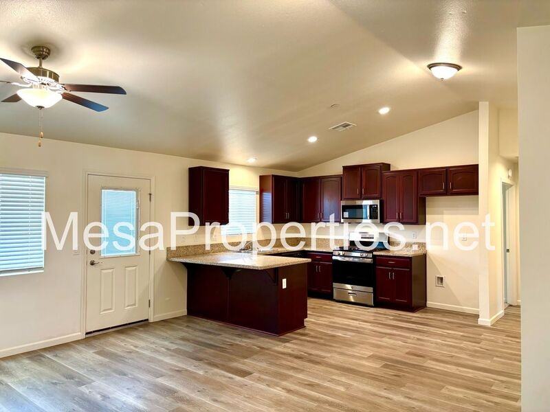 9550 Tamarisk Ave #131 - Photo 6 of 37