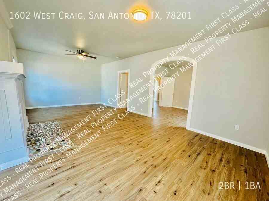 1602 W Craig Pl - Photo 4 of 13
