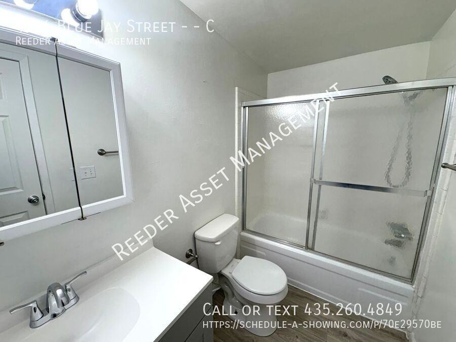 4114 S Blue Jay St #C - Photo 3 of 7