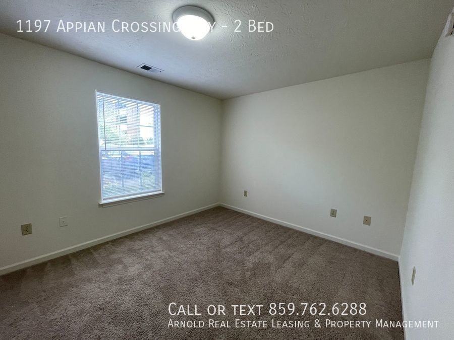 1197 Appian Crossing Way - Photo 5 of 13