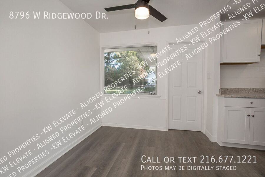 8796 W Ridgewood Dr - Photo 4 of 25
