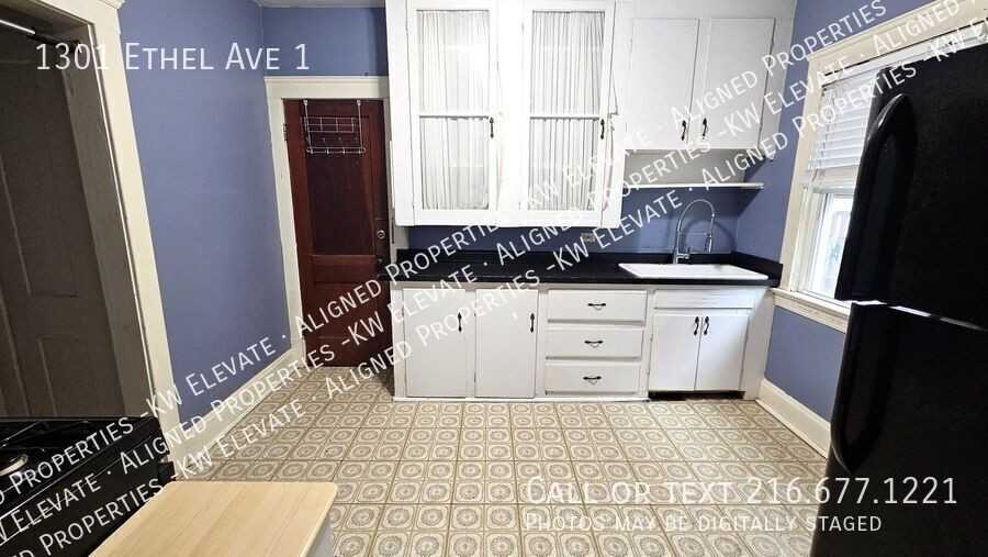 1301 Ethel Ave - Photo 2 of 20